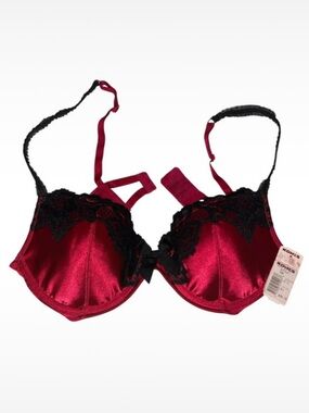 NWT Simply Vera Vera Wang Bra